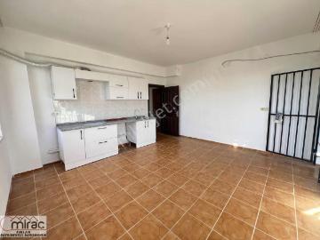 Sarılar Zeki Vargün Karşısı Müstakil Girişli 2+1 Kiralık Daire
