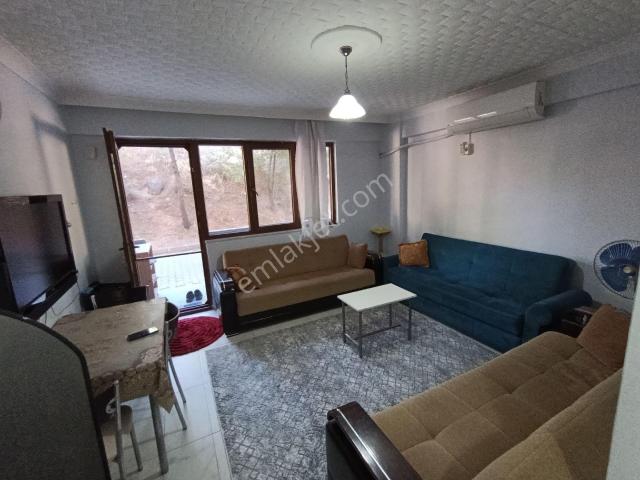 Sarımsaklı'da Giriş Katında Kiralık Eşyalı Daire