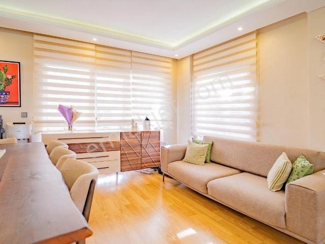 Sarısu Konyaaltı Villalarında Site İçerindesinde Triblex Villa