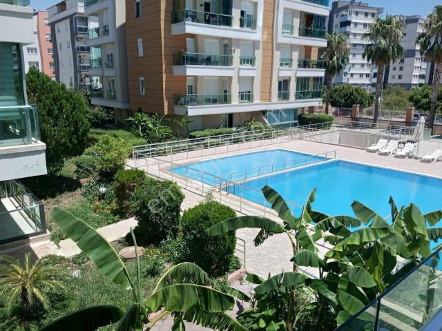 Sarısu Mahallesi'nde Site İçerisinde Satılık 3+1 Daire