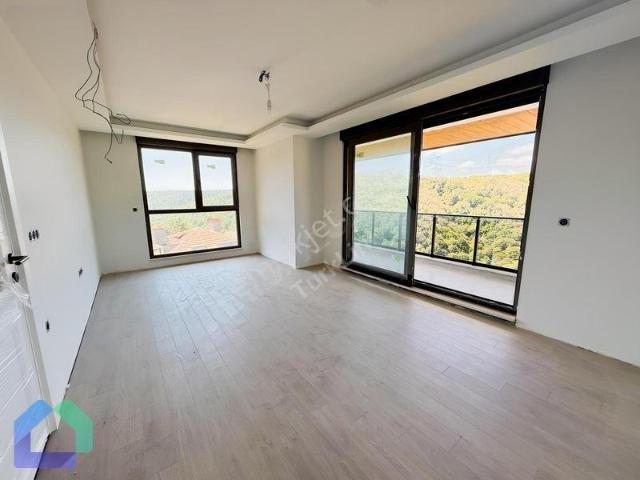 Sarıyer Madende Satılık Fırsat 3+1 Dubleks Daire | Orman Manza