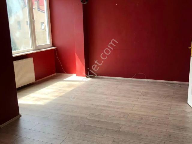 Sarıyer Büyükdere Merkezde 2+1 Kiralık Daire