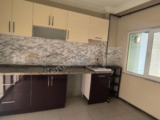 Sarıyer Pınar Mah.'nde Geniş 1+1 Balkonlu Giriş Kat 2wc Metroya Yakın
