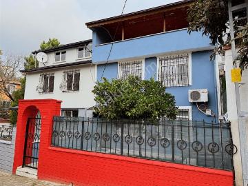 Sarıyer Reşitpaşada Tapulu Satılık Müstail Ev 5+2 Bahçeli Bakıml