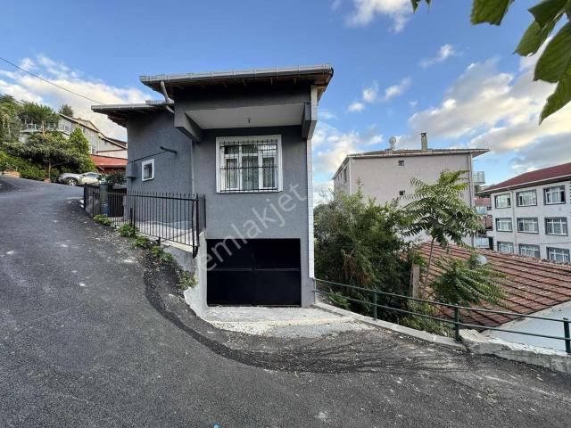 Sarıyer Tarabya Mahallesi'nde Satılık 3+1 Müstakil Ev