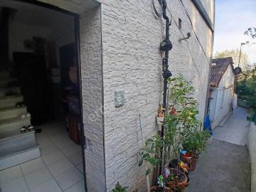 Sarıyer Tarabya Üstün'de Cadde Üzerin'de Satılık 1+1 Daire