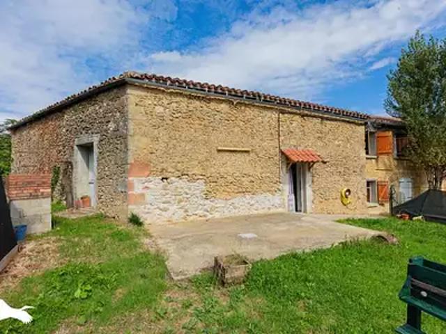 Saramon 32450 Achat / Vente maison 4 pièces t4 au dernier étage parking