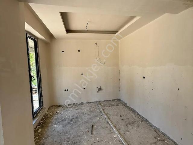 Saray/ Yeni Mah. Satılık Yüksek Giriş Lüx 1+1 Daire