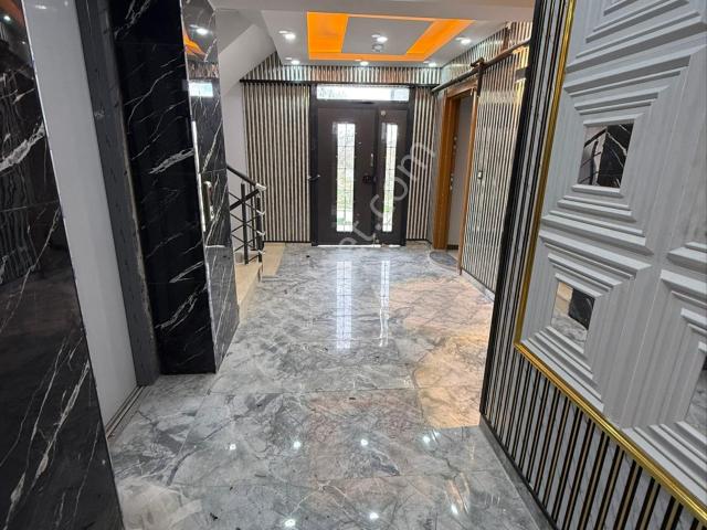 Saray Yeni Mahallesinde Satılık Sıfır Daireler Kat Seçenekleri