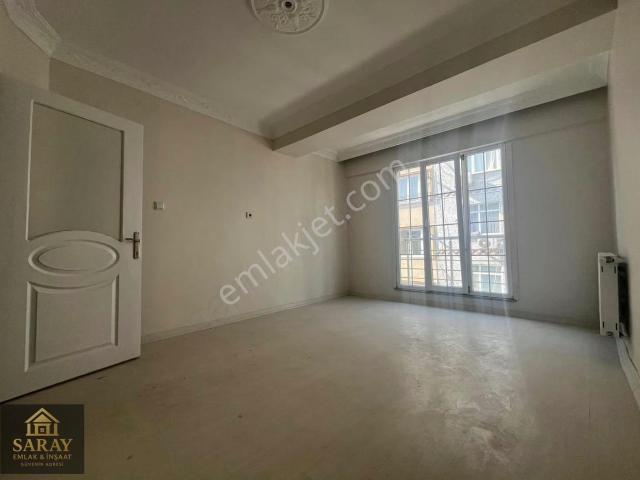 Saray Emlaktan Acil Satılık Yeni Yapı İskanlı Dübleks Daire
