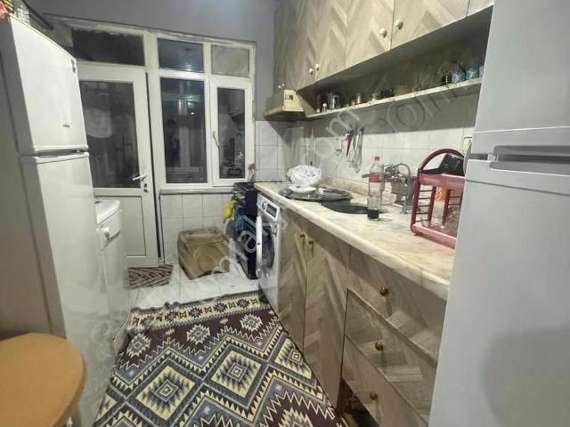 Saray Emlaktan Merkezde Satılık Ara Kat Ön Cepe Daire