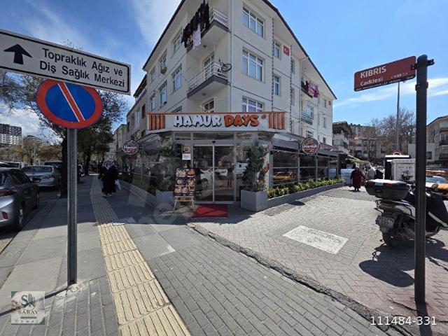 SARAY GAYRUMENKULDEN KIBRIS CADDESİNDE CUROSU YÜKSEK DEVREN SATILIK LOKANTA