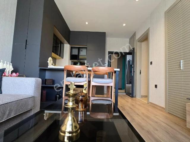 Saraycık'ta Finest Bulvar'da Avm Projesinde 1+1 Satılık Daire