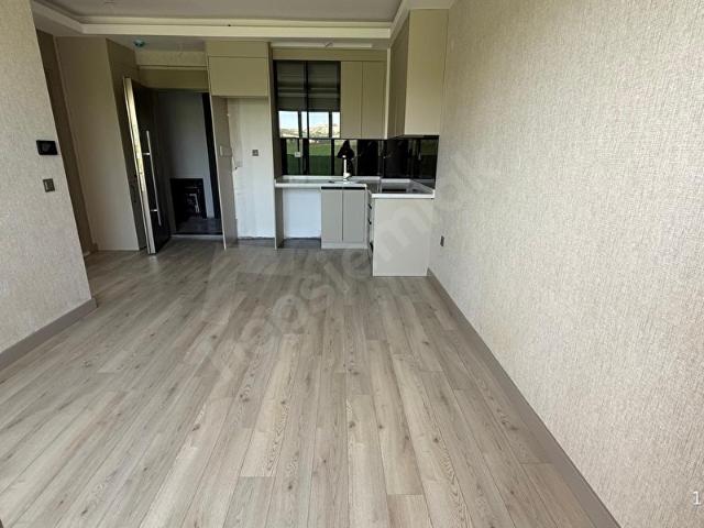SARAYCIK X YAPIDA SİTE İÇİNDE MANZARALI 1+1 SATILIK REZİDANS