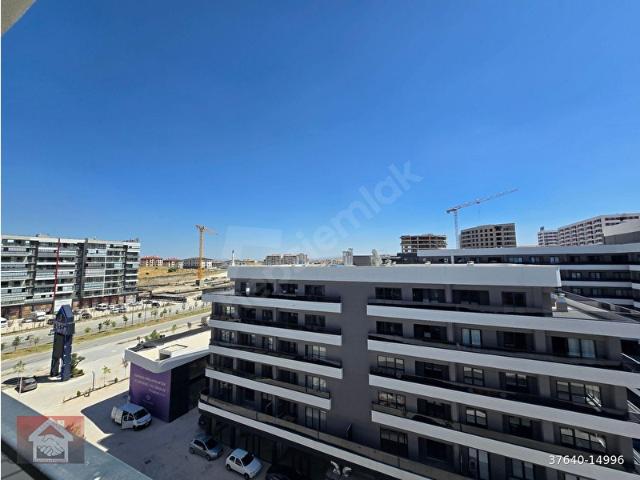 SARAYCIK LAGOM AVM DE SATILIK 1+1 BULVAR VE AVM CEPHELİ TERASLI KULLANIŞLI DAİRE