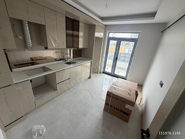 SARAYCIK MAHALLESİN'DE SİTE İÇİ LÜX YAPILI ÖN CEPHE 2+1DAİRE !