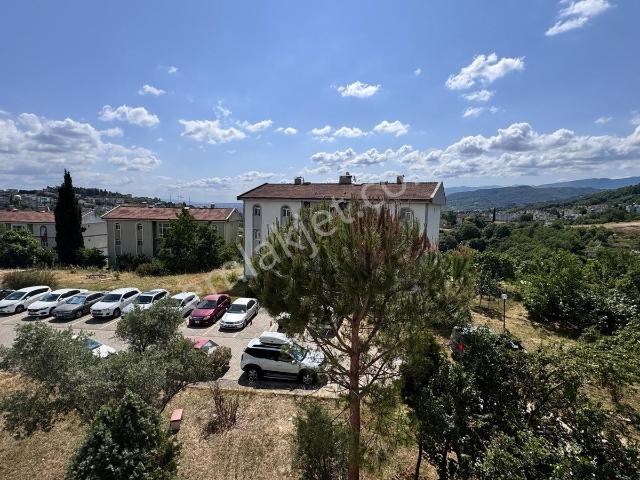Saraylı Kalıcı Konutlarında 570.ada Kiralık 3+1 Daire