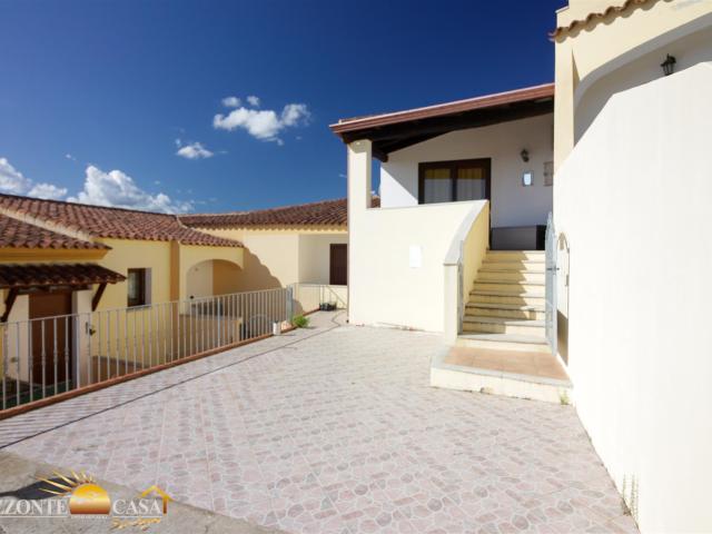 Sardegna Budoni Villetta trilocale vista mare ad Agrustos 90m² Agrustos