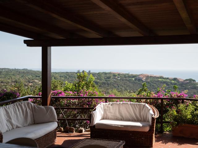 Sardegna Golfo di Marinella Villino di testa vista mare 100m² Olbia