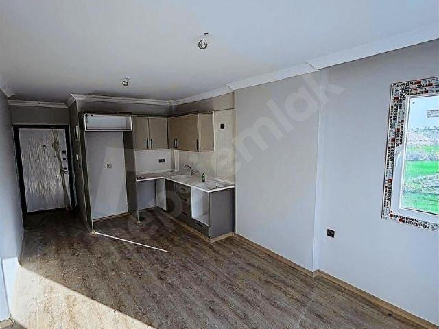 SARIÇAM OSMANGAZİDE YENİ BİNADA 2+1 SATILIK KÖŞE DAİRE