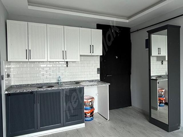 SARIÇAM GÜLTEPE AKKAŞ MARKET CİVARI 1+1 SATILIK DAİRE
