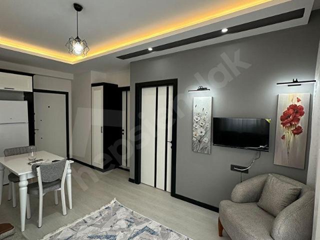SARIÇAM GÜLTEPE DE 1+1 SIFIR EŞYALI DAİRE