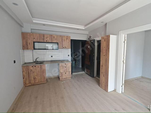 SARIÇAM GÜLTEPEDE MERKEZİ KONUMDA 1+1 KİRALIK