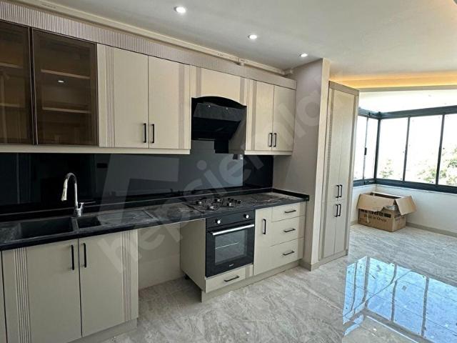 SARIÇAM ÇINARLIDA SIFIR LÜKS 2+1 SATILIK DAİRE