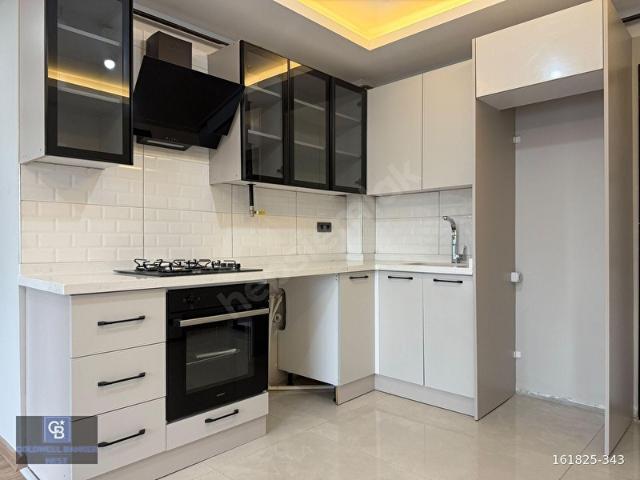 SARIÇAMDA SIFIR 2+1 3 KLİMALI ANKASTRELİ OTURUMA HAZIR