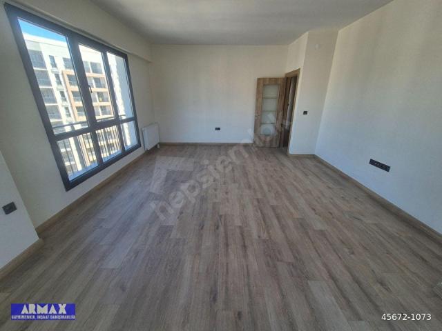 SARIGÖL 12C SİTESİNDE PEYZAJ MANZARALI ÖNÜ AÇIK 125M2 3+1 DAİRE