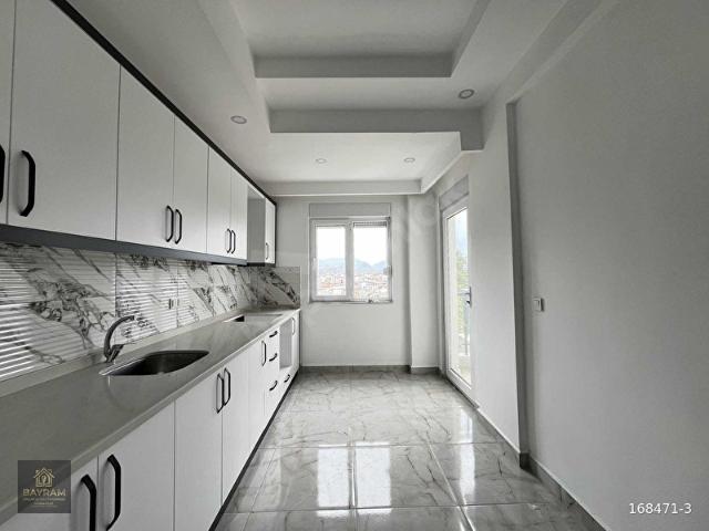 SARILAR'DA SIFIR 2+1 ARAKAT DEPOLU GARAJLI