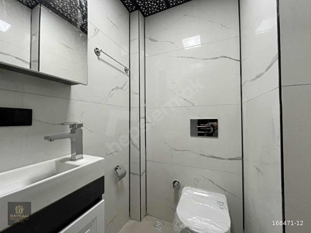 SARILAR'DA SIFIR 2+1 AYRI MUTFAK ULTRA LÜKS ARAKAT DAİRE