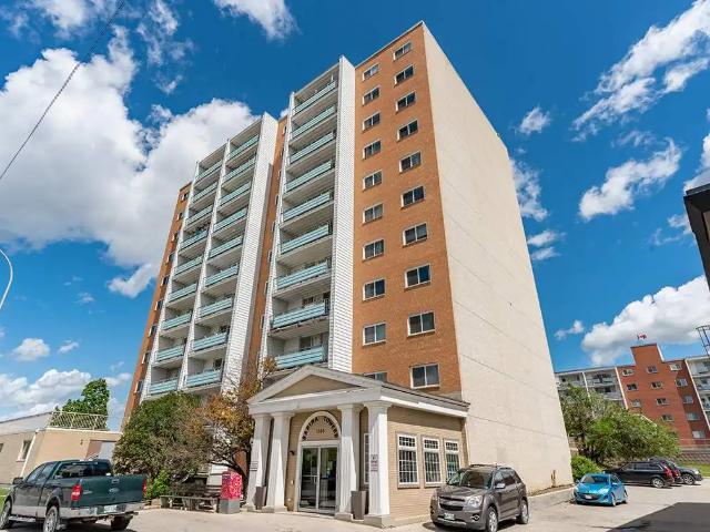 Sarina Towers
