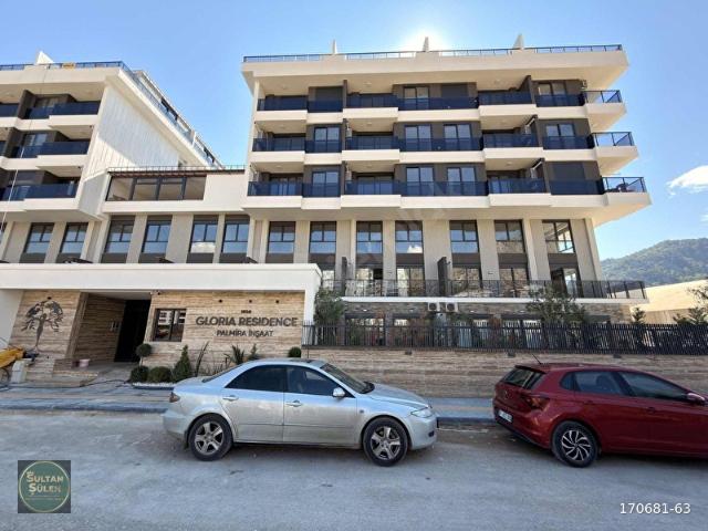 SARISU GLORIA RESIDENCE ULTRA LÜKS BAHÇE VE ARA KAT 1+1 DAİRELER