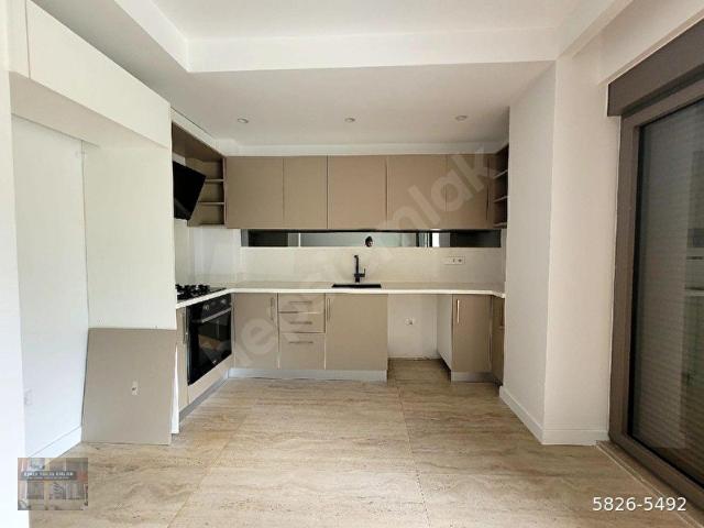 SARISUDA SİTE İÇERİSİNDE SIFIR YERDEN ISITMALI KOMBİLİ GİRİŞ KAT 1+1 KİRALIK DAIRE