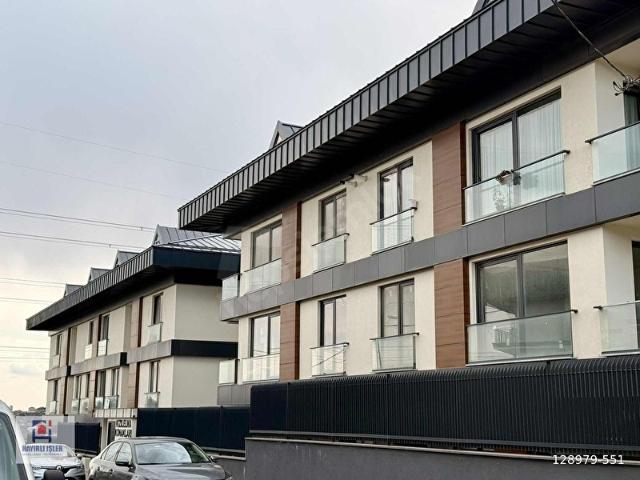 SARIYER MADEN KİRALIK DAİRE 2+1 Güvenlikli Site Merkezi Konum