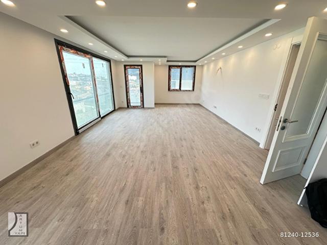 SARIYER'DE SİTE İÇİN'DE 4+1 KİRALIK DUBLEKS DAİRE,ARTUM'DAN