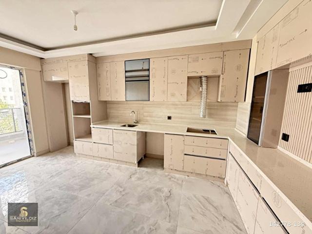 SARIYILDIZ*DAN GÜNEY CEPHELİ 3+1 ARA KAT LÜX SATILIK DAİRE