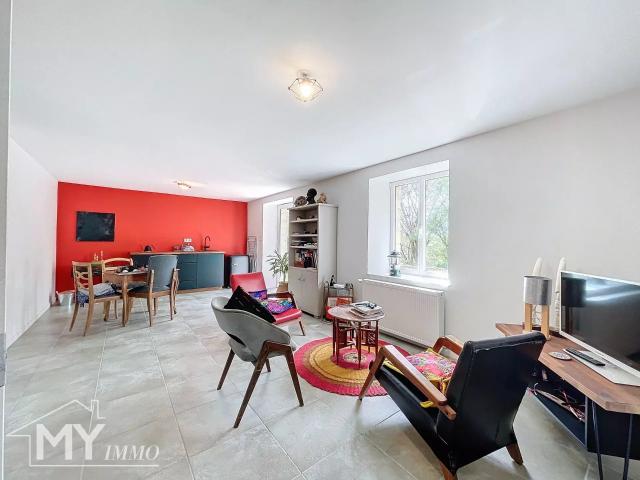 SARLAT LA CANEDA: Maison en pierres avec studio