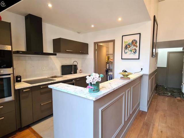 Sarlat La Caneda, venez découvrir ce magnifique appartement. 92m² Sarlat la Canéda