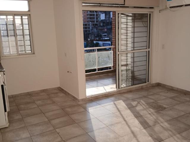 SARMIENTO 1925 UN DORMITORIO