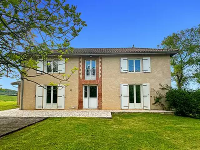Sarraguzan 32170 Achat / Vente maison 5 pièces t5 jardin terrasse