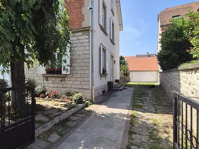 Sarreguemines 57200 Achat / Vente maison 14 pièces t14 terrasse