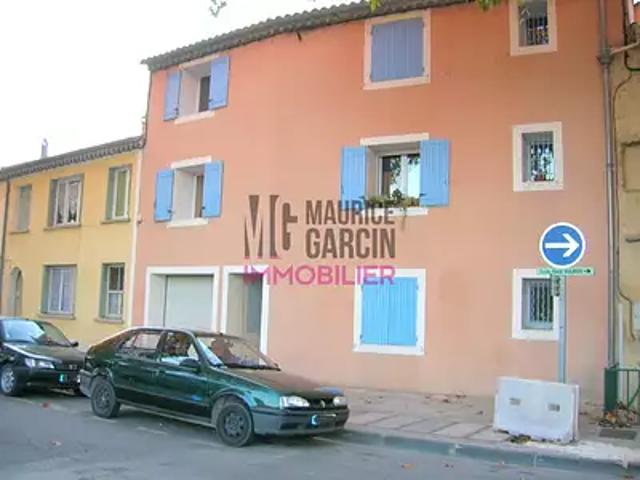 Sarrians 84260 Location appartement 2 pièces t2 au dernier étage