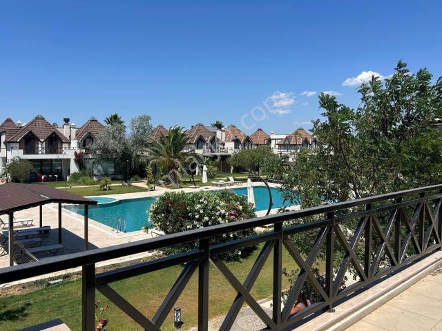 Sasalı'da Site İçinde Full Tadilatlı Kiralık 4+1 Dubleks Villa