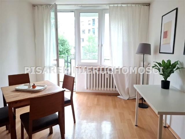 Saska Kępa, 2 pokoje, 38 m² z balkonem Warszawa