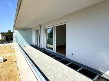 Sattledt, Hauptstraße Südseitige Eigentumswohnung mit großem Balkon inkl. 2 Tiefgaragenstellplätze