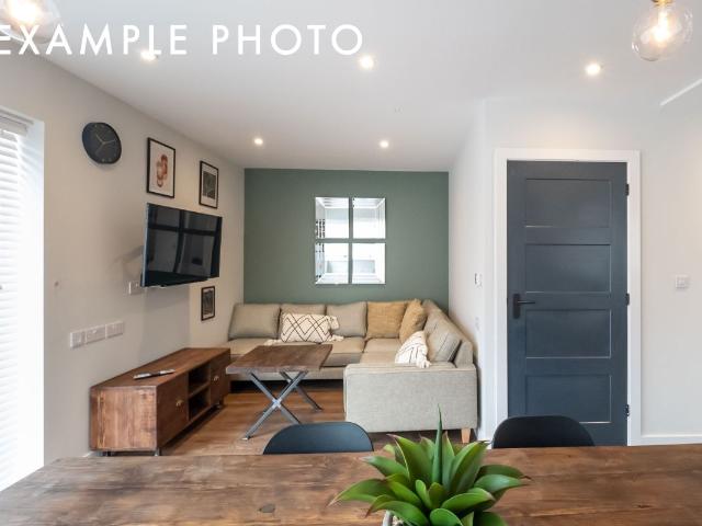 Saturn Grove, Salford M6, 5 bed terraced house to rent, £737 pppm | PrimeLocation