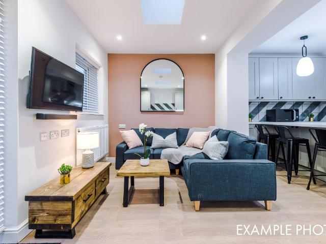 Saturn Grove, Salford M6, 5 bed property to rent, £780 pppm | PrimeLocation