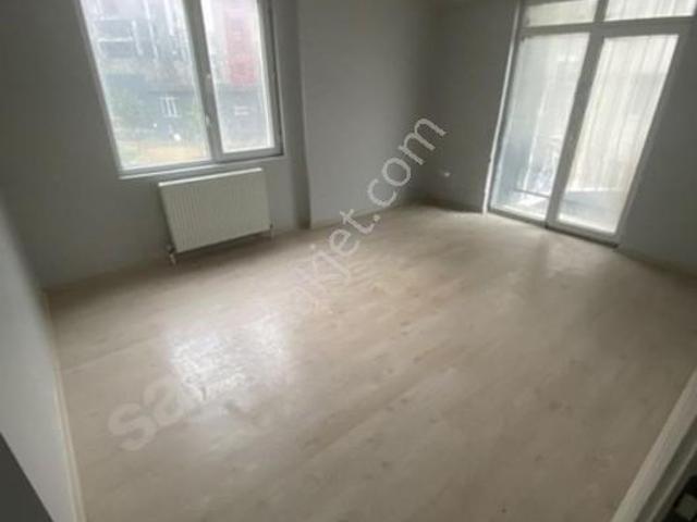 Satış Ofisinden 2+1 Kapalı Mutfak Kiralık Ev